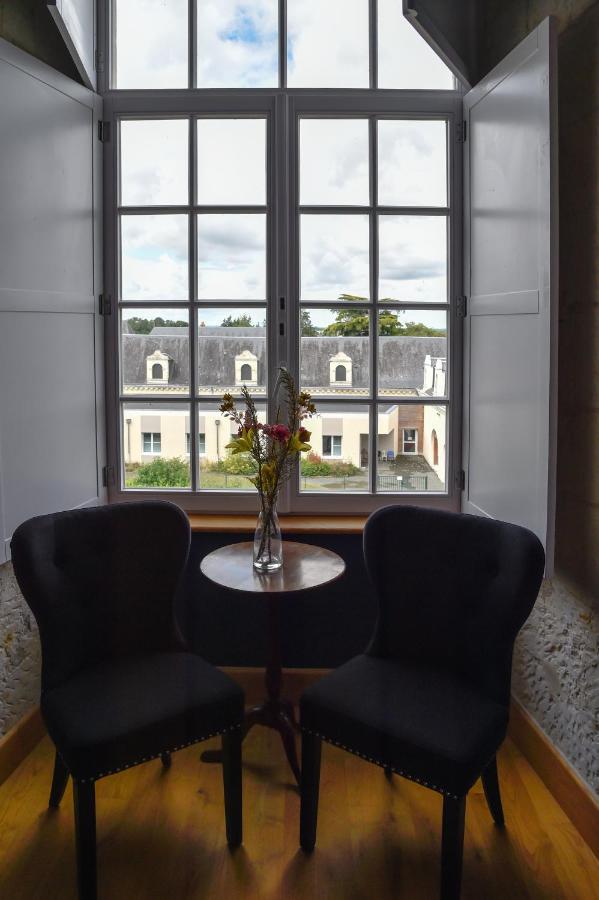 Chateau De Jalesnes Vernantes Bagian luar foto